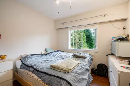 Hallway Photo of 1440 Mountain Highway, North Vancouver, BC