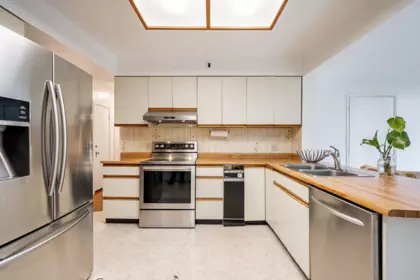 Loft / Bonus Room Photo of 1440 Mountain Highway, North Vancouver, BC