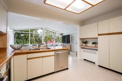 Powder Room Photo of 1440 Mountain Highway, North Vancouver, BC