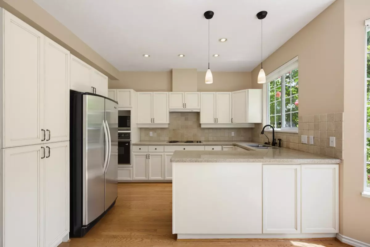 Family Room Photo of 13 2688 150 Street, Surrey, BC