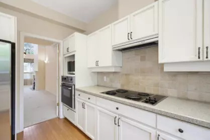 Kitchen Photo of 13 2688 150 Street, Surrey, BC