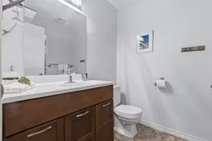 Guest Bathroom Photo of 4 3384 Coast Meridian Road, Port Coquitlam, BC