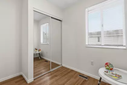 Mudroom Photo of 4 3384 Coast Meridian Road, Port Coquitlam, BC