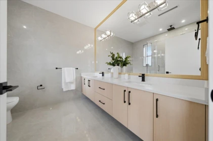 Mudroom Photo of 1 10700 Aragon Road, Richmond, BC