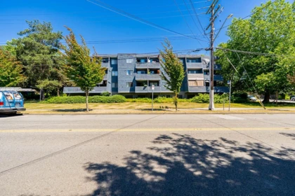 Outdoor Patio Photo of 207 17661 58a Avenue, Surrey, BC