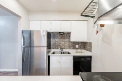 Pantry Photo of 207 17661 58a Avenue, Surrey, BC