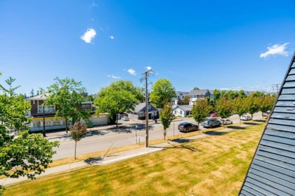 Staircase Photo of 207 17661 58a Avenue, Surrey, BC