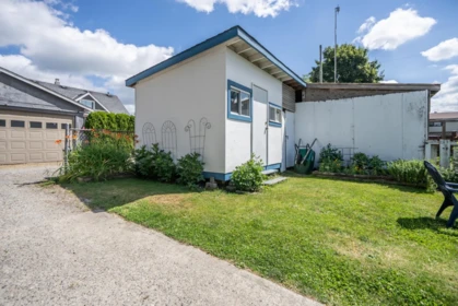 Garden / Landscaping Photo of 33561 7 Avenue, Mission, BC