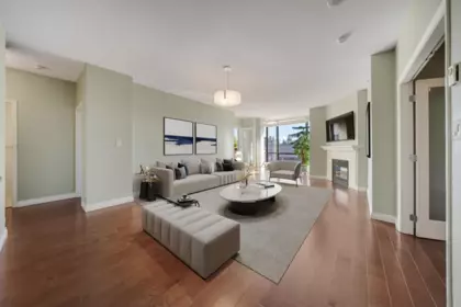 206 1581 Foster Street, White Rock, BC, White Rock — Apartment/Condo for sale