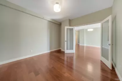 Walk-In Closet Photo of 206 1581 Foster Street, White Rock, BC