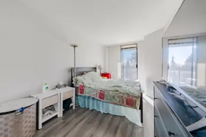 Bedroom 3 Photo of 708 8180 Granville Avenue, Richmond, BC