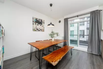 Kitchen Island Photo of 3 7947 209 Street, Langley, BC