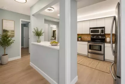206 1340 Duchess Avenue, West Vancouver, BC, West Vancouver — Apartment/Condo for sale