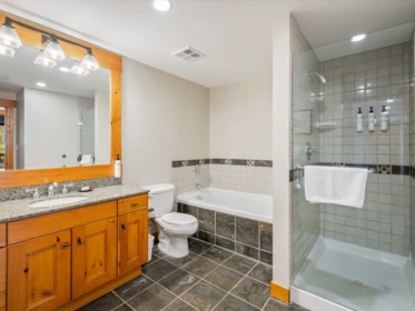 Guest Bathroom Photo of 524 2202 Gondola Way, Whistler, BC