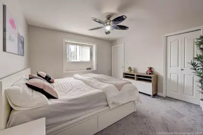 Basement Recreation Room Photo of 15648 83a Avenue, Surrey, BC