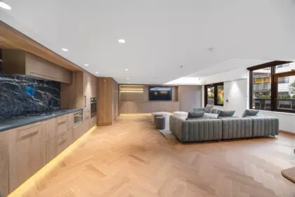 Basement Recreation Room Photo of 1506 6608 Sussex Avenue, Burnaby, BC
