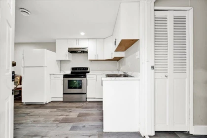 Hot Tub / Spa Photo of 6497 131a Street, Surrey, BC