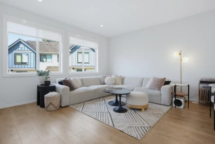 Breakfast Nook Photo of 8 1871 165a Street, Surrey, BC
