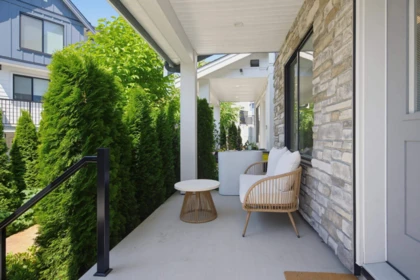 Kitchen Photo of 8 1871 165a Street, Surrey, BC