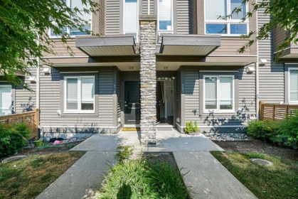 129 5888 144 Street, Surrey, BC, Surrey — Townhouse for sale