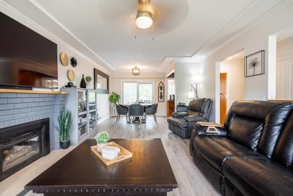 207 Mundy Street, Coquitlam, BC, Coquitlam — Single Family Residence for sale