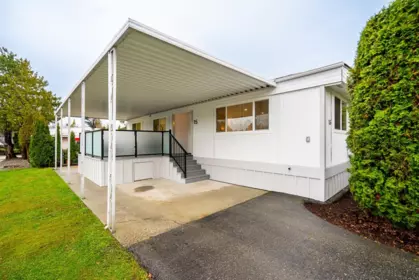 15 1840 160 Street, Surrey, BC, Surrey — Manufactured Home for sale
