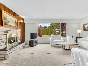 Dining Area Photo of 2553 Bendale Road, North Vancouver, BC