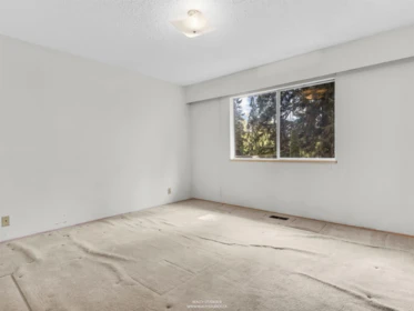 Primary Bedroom Photo of 2553 Bendale Road, North Vancouver, BC
