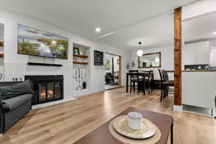 8542 Mccutcheon Avenue, Chilliwack, BC, Chilliwack — Single Family Residence for sale