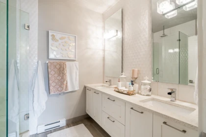 Mudroom Photo of 90 16488 64 Avenue, Surrey, BC