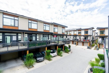 Office / Den Photo of 90 16488 64 Avenue, Surrey, BC