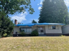 697 Fairview Street, Coquitlam, BC