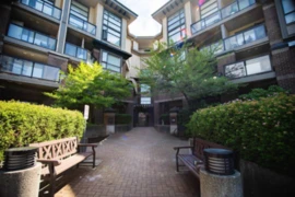 124 10838 City Parkway, Surrey, BC
