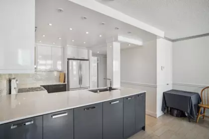 Mudroom Photo of 702 1270 Robson Street, Vancouver, BC