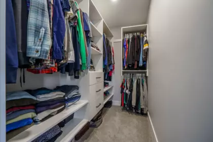 Powder Room Photo of 14775 59a Avenue, Surrey, BC