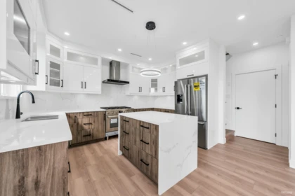 Pantry Photo of 2 3344 Adanac Street, Vancouver, BC