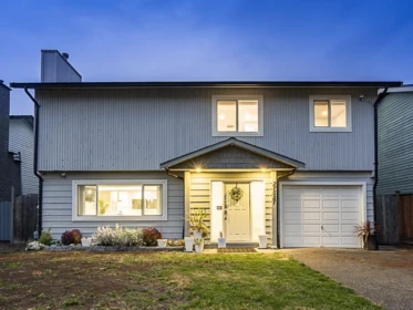 27527 31a Avenue, Langley, BC, Langley — Single Family Residence for sale