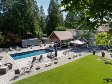Hot Tub / Spa Photo of 1474 Vernon Drive, Gibsons, BC