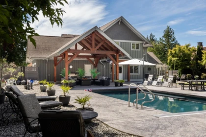 Outdoor Deck Photo of 1474 Vernon Drive, Gibsons, BC