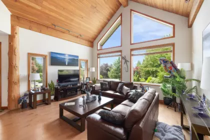 Pantry Photo of 1474 Vernon Drive, Gibsons, BC