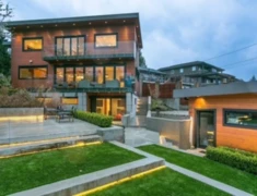 7317 Barnet Road, Burnaby, BC