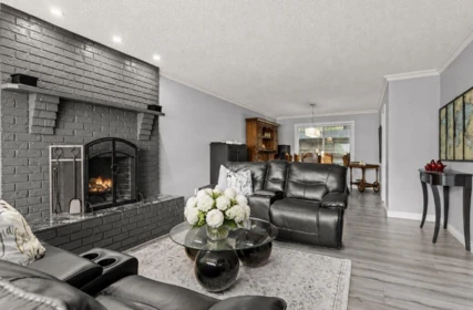 Breakfast Nook Photo of 4511 No 3 Road, Yarrow, BC