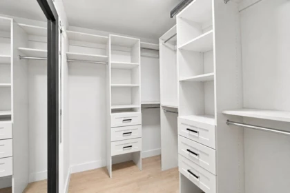 Basement Recreation Room Photo of 8676 146a Street, Surrey, BC