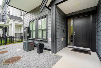 8142 202 Street, Langley, BC, Langley — Row House (Non-Strata) for sale