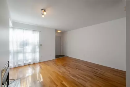 Breakfast Nook Photo of 16 13713 72a Avenue, Surrey, BC