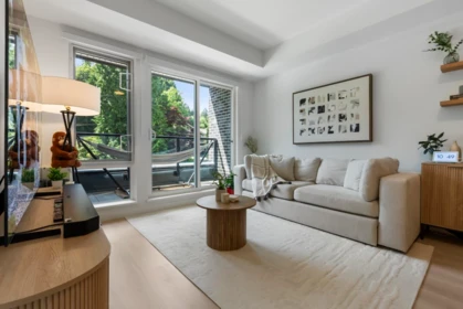 213 2002 St. George Street, Port Moody, BC, Port Moody — Apartment/Condo for sale