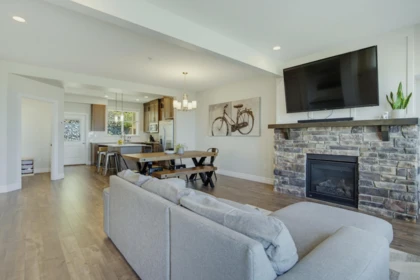 Kitchen Photo of 92 6026 Lindeman Street, Chilliwack, BC