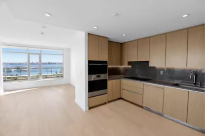 308 785 Harbour Way, North Vancouver, BC, North Vancouver — Apartment/Condo for sale