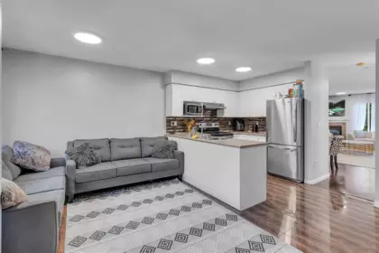 Loft / Bonus Room Photo of 40 6533 121 Street, Surrey, BC