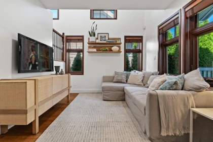 Family Room Photo of 2 2505 W 8th Avenue, Vancouver, BC